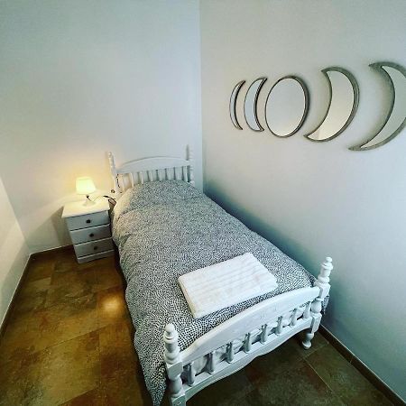 Apartamentos Colon Pondos Linares (Jaen) Exterior foto