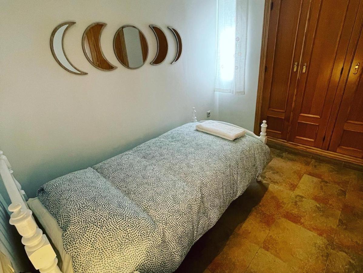 Apartamentos Colon Pondos Linares (Jaen) Exterior foto