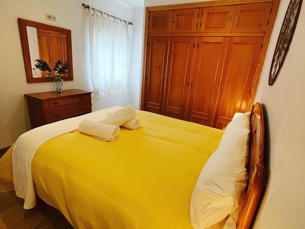 Apartamentos Colon Pondos Linares (Jaen) Exterior foto