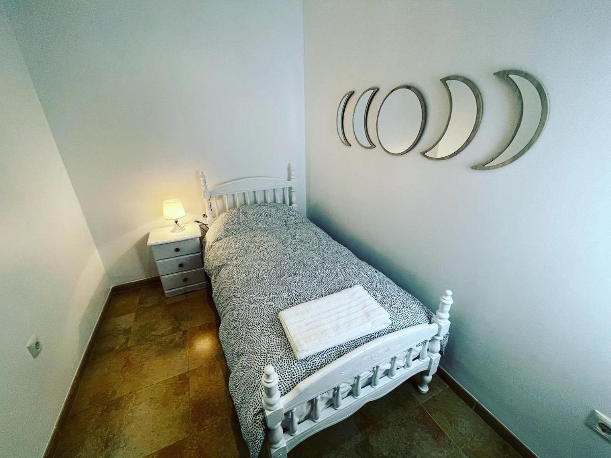 Apartamentos Colon Pondos Linares (Jaen) Exterior foto