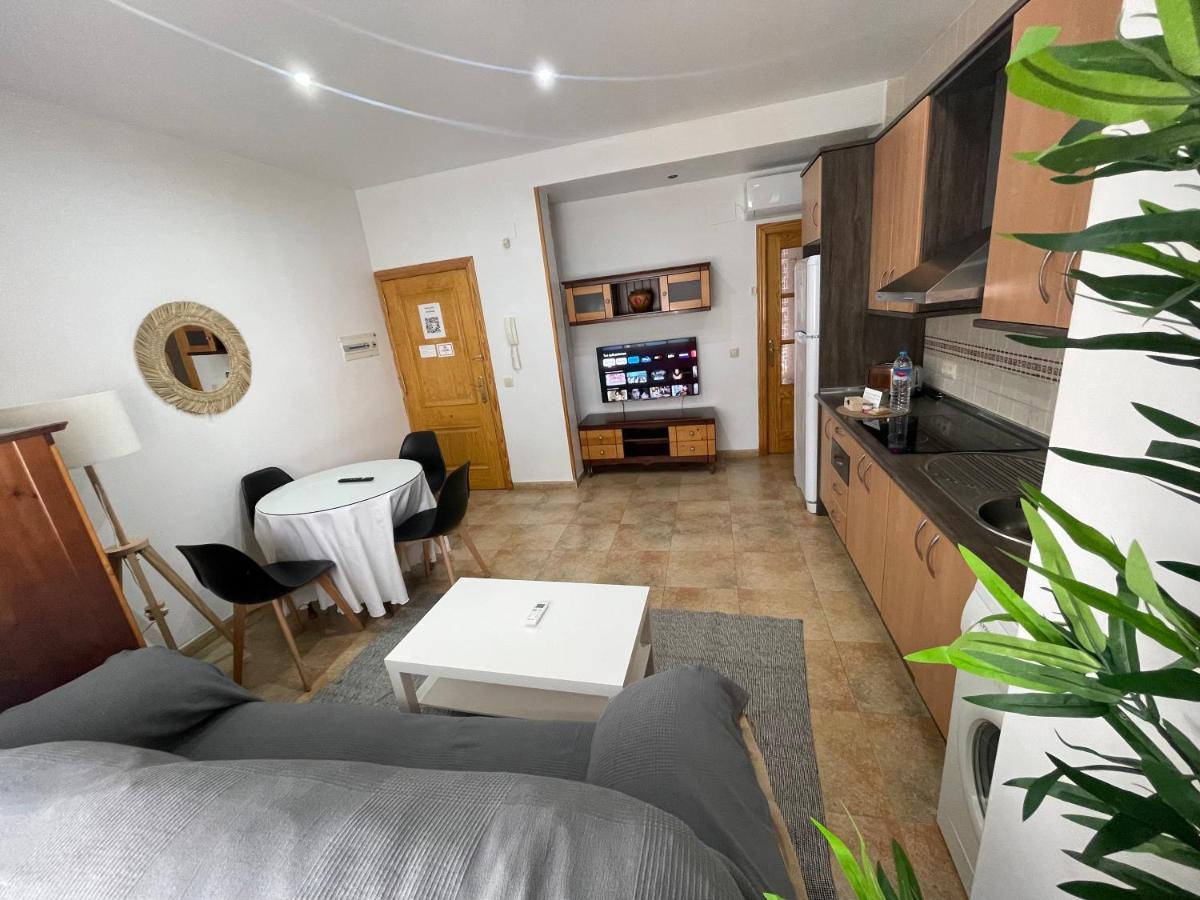 Apartamentos Colon Pondos Linares (Jaen) Exterior foto
